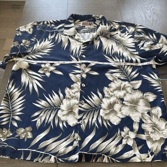 Tiki Classics Men’s Size L 100% Silk Hawaiian Button Up Shirt Navy Floral Casual - Picture 6 of 12